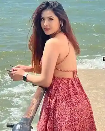 Call Girls in Parseoni