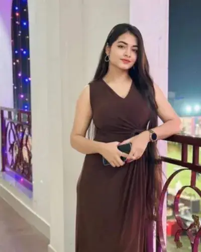 Escorts Service Parseoni