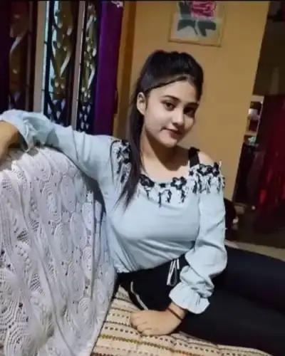 Escorts Service In Parseoni